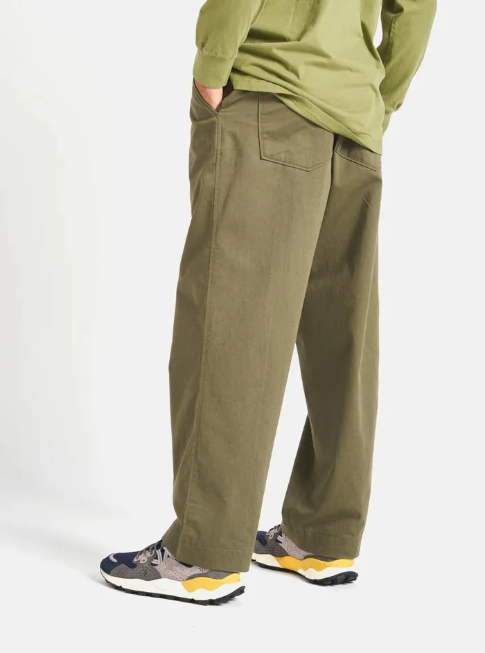 Duke Pant In Light Olive Twill Men Universal Works Trousers