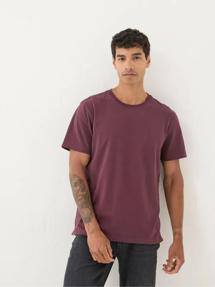 Fat Face TShirts Lulworth Burgundy Red 100 Cotton Organic Crew TShirt 8211 Men Fat Face TShirts Lulworth Burgundy Red 100 Cotton Organic Crew TShirt 8211 Men