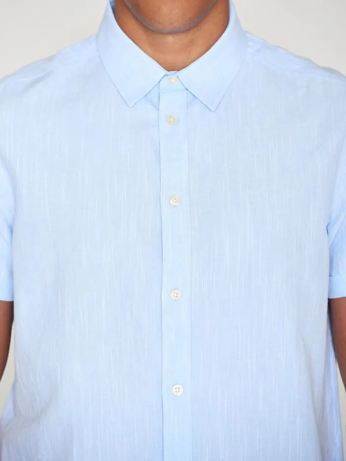 KnowledgeCotton Apparel Shirts Custom Fit Linen Short Sleeve Shirt Skyway 8211 Men KnowledgeCotton Apparel Shirts Custom Fit Linen Short Sleeve Shirt Skyway 8211 Men