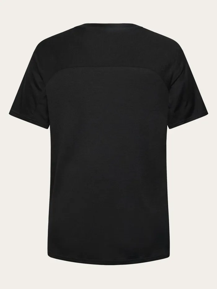 KnowledgeCotton Apparel TShirts Dynamic Wool 175 Single Constructed Tshirt Rws 8211 Men KnowledgeCotton Apparel TShirts Dynamic Wool 175 Single Constructed Tshirt Rws 8211 Men