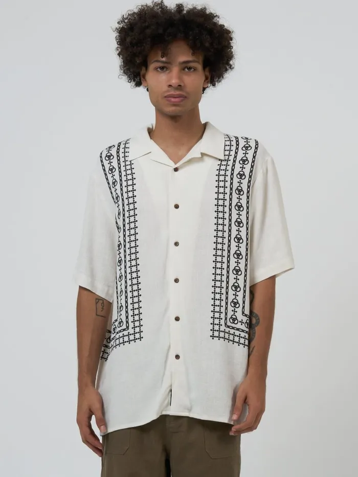 Mens In Order And Disorder Bowling Shirt Heritage White Thrills Shirts