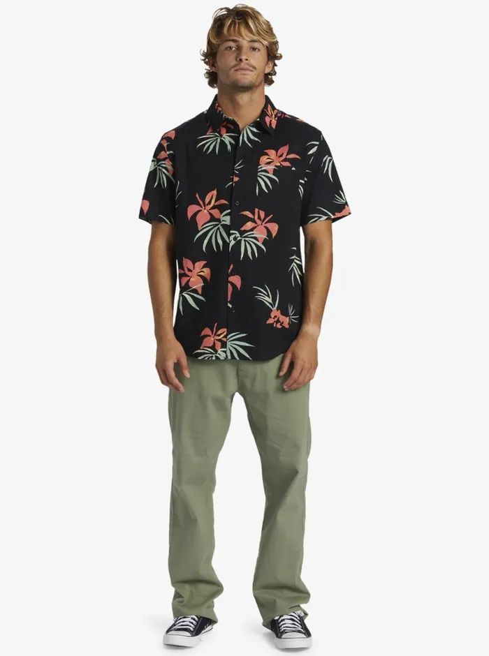 Quiksilver Apero Classic Short Sleeve Woven Shirt Black Aop Mix Bag Ss Mens Shirts and Polos Quiksilver Apero Classic Short Sleeve Woven Shirt Black Aop Mix Bag Ss Mens Shirts and Polos