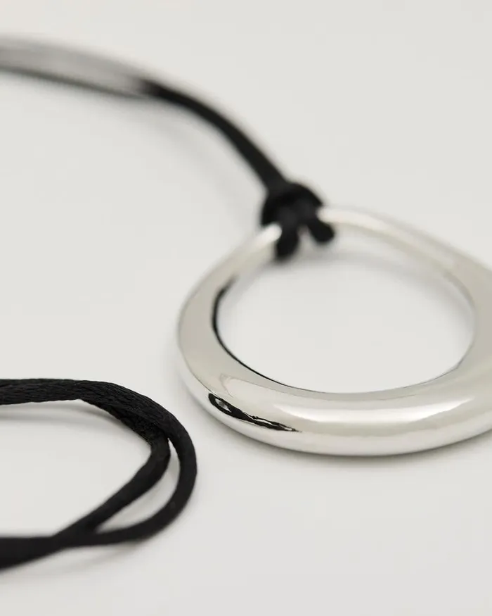 RWandCO Jewelry Oval Pendant On Long Rope Necklace Silver 8211 Women RWandCO Jewelry Oval Pendant On Long Rope Necklace Silver 8211 Women