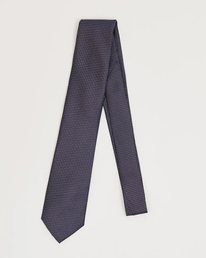 RWandCO Ties and Bow Ties Regular Navy Tie With Zigzag Pattern Navy Blazer 8211 Men RWandCO Ties and Bow Ties Regular Navy Tie With Zigzag Pattern Navy Blazer 8211 Men