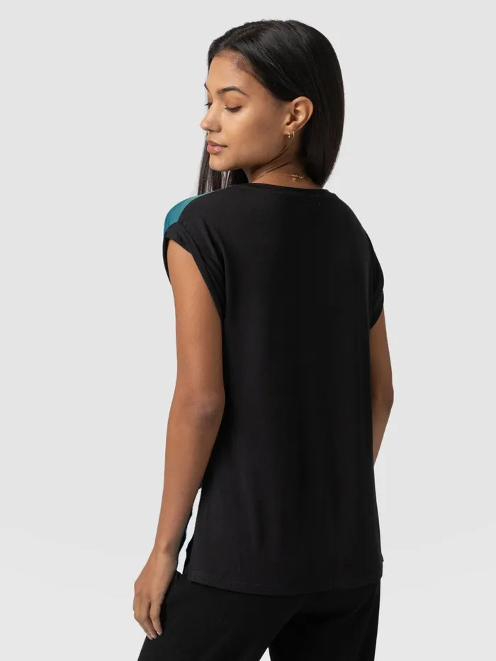 Saint And Sofia TShirts and Tanks Women Turn Up Contrast Tee 8211 Blue Coral Blue Coral