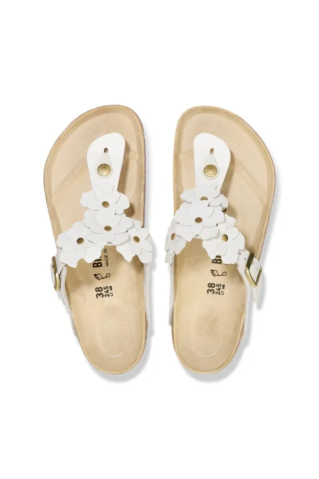 SHOP Trina Turk SHOES WOMEN039S GIZEH WHITE LEATHER FLOWER THONG SANDAL