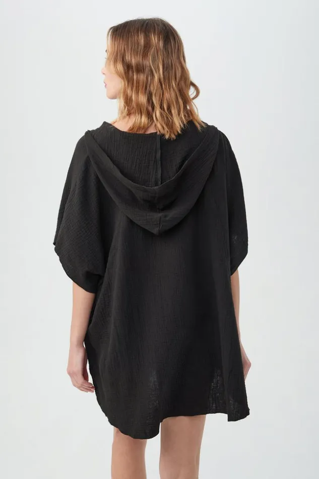 SHOP Trina Turk SWIM COVER UPS WOMEN039S SERENE BUBBLE GAUZE SHORT SLEEVE PONCHO SWIM COVERUP