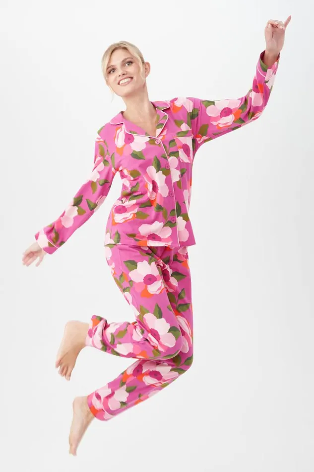 SHOP Trina Turk WOMEN039S SLEEPWEAR SACHA FLORAL WOMEN039S LONG SLEEVE LONG PANT JERSEY PJ SET
