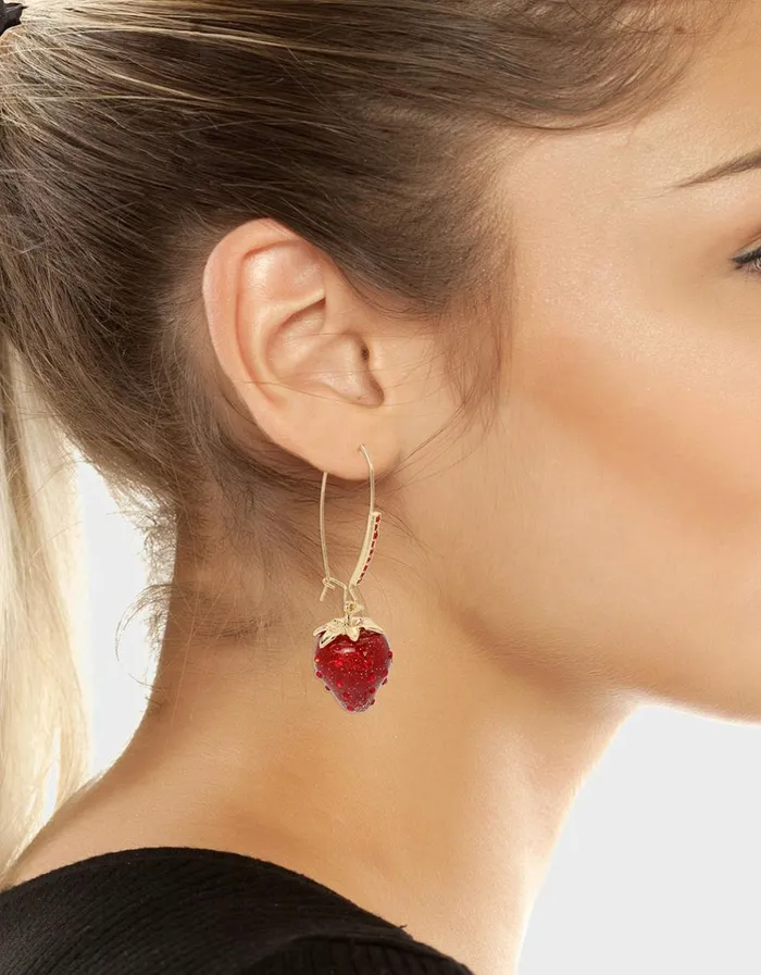 Women BETSEYS BEST HANGING STRAWBERRY EARRINGS RED Betsey Johnson Women BETSEYS BEST HANGING STRAWBERRY EARRINGS RED Betsey Johnson