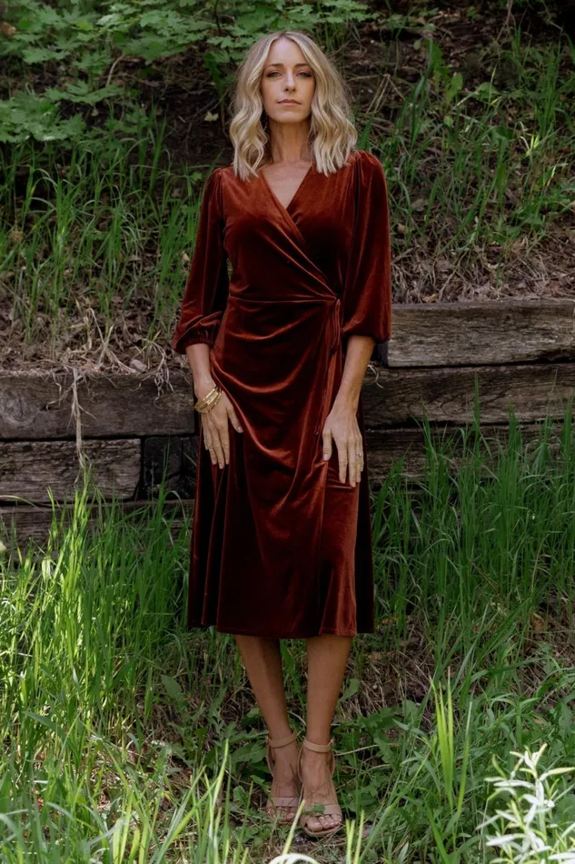 Women Mother Of The Bride Baltic Born Beckinsale Velvet Wrap Dress Cinnamon