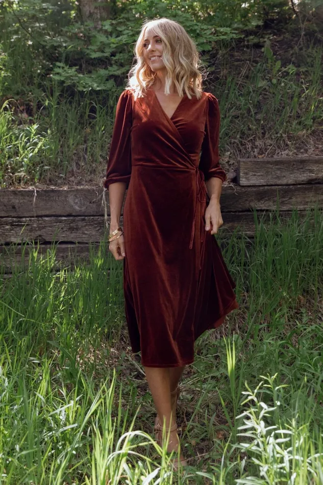 Women Mother Of The Bride Baltic Born Beckinsale Velvet Wrap Dress Cinnamon